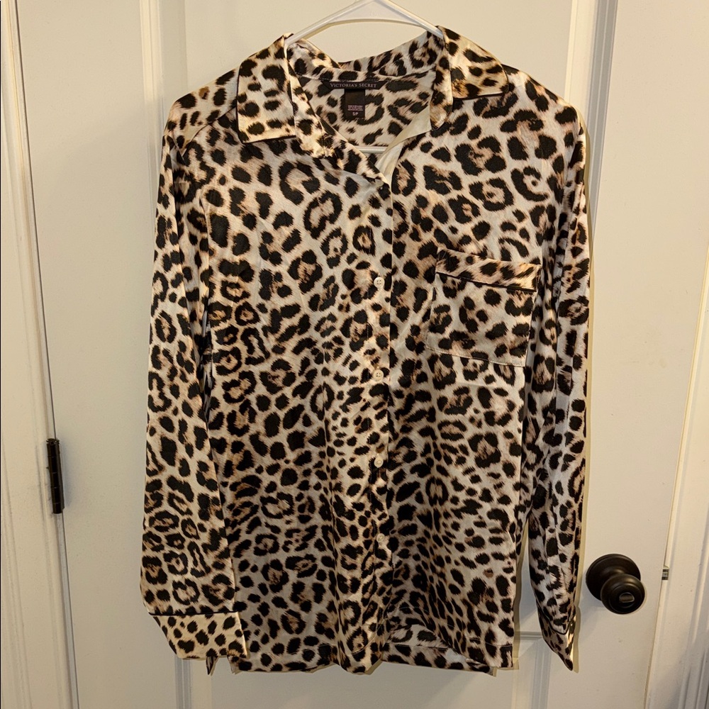 Victoria’s Secret Leopard Print Satin Pajama Set